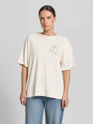 t-shirt o kroju relaxed fit z kwiatowym haftem Jake*s Écru