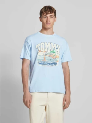 T-shirt o kroju relaxed fit z nadrukiem z motywem Tommy Jeans