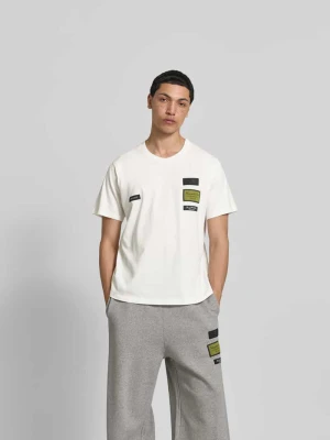 t-shirt o kroju relaxed fit z naszywką z logo MM6 Maison Margiela Złamany biały