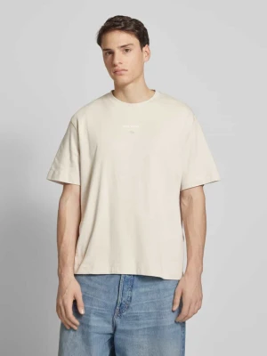 Zdjęcie produktu T-shirt o kroju relaxed fit z okrągłym dekoltem model ‘EURBAN’ jack & jones