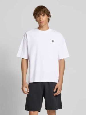 T-shirt o kroju relaxed fit z okrągłym dekoltem REVIEW