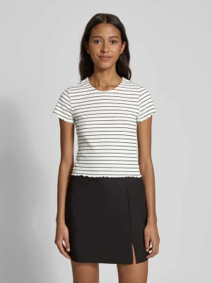 T-shirt o kroju slim fit z dodatkiem wiskozy model ‘EMMA’ Only