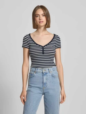 T-shirt o kroju slim fit z dzianiny o fakturze wafla Tommy Jeans