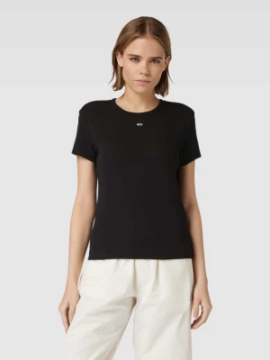 T-shirt o kroju slim fit z efektem prążkowania model ‘ESSENTIAL’ Tommy Jeans