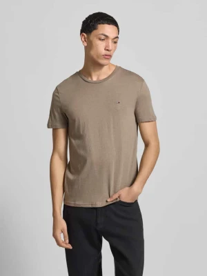 T-shirt o kroju slim fit z mieszanki bawełny Model 'JASPE HERITAGE' Tommy Jeans