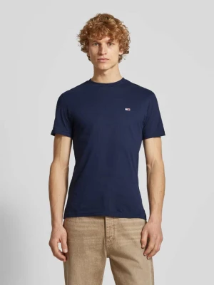 T-shirt o kroju slim fit z naszywką z logo w zestawie 2 szt. Tommy Jeans