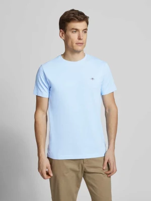 Zdjęcie produktu T-shirt o kroju slim fit z wyhaftowanym logo Gant