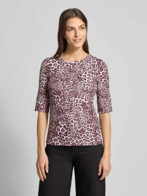 T-shirt o kroju slim fit ze zwierzęcym nadrukiem na całej powierzchni Marc Cain