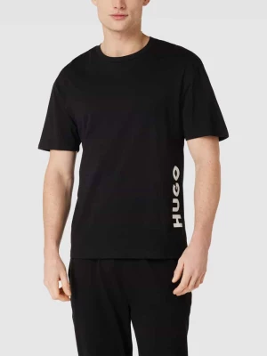 T-shirt o luźnym kroju z nadrukiem z logo HUGO