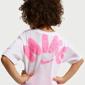 Zdjęcie produktu T-shirt o pudełkowym kroju dla małych dzieci Nike Bold Play - Biel