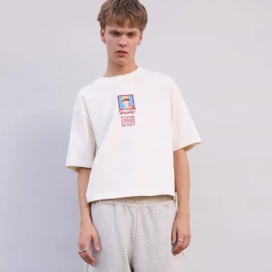 Koszulka UNISEX z kolekcji Świeży x HOUSE biała z nadrukiem
