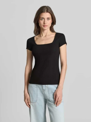 T-shirt w efekt prążkowania z prostokątny dekolt Jake*s Czarny