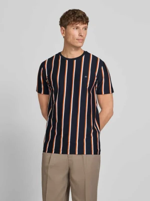 T-shirt w kroju regular fit z haftowanym logo Christian Berg Ciemnoniebieski