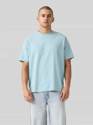 T-shirt w kroju regular fit z haftowanym logo Levi's®