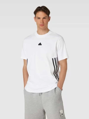 T-shirt z bawełny z detalem z logo adidas Sportswear