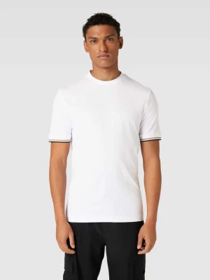 T-shirt z charakterystycznymi dla marki paskami w kontrastowym kolorze model ‘Thompson’ Boss