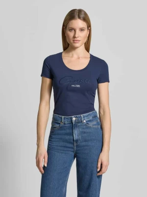 T-shirt z dekoltem w kształcie U model 'SCRIPT' Guess