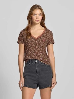 T-shirt z dekoltem w serek i naszywką z logo Levi's Średniobrązowy