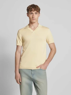 T-shirt z dekoltem w serek model ‘ALLI’ Blend