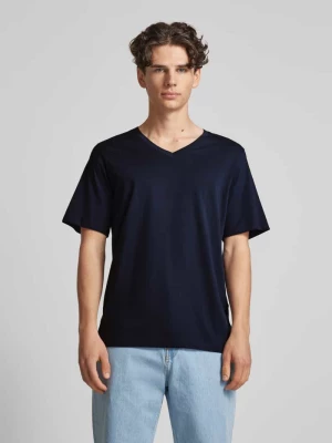 T-shirt z dekoltem w serek model ‘ORGANIC BASIC’ jack & jones