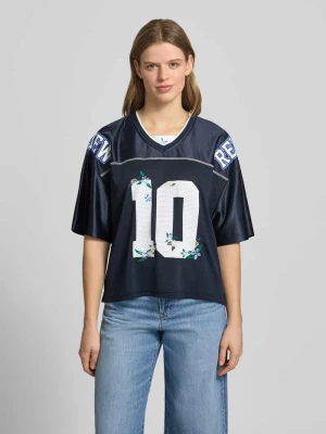 t-shirt z dekoltem w serek REVIEW