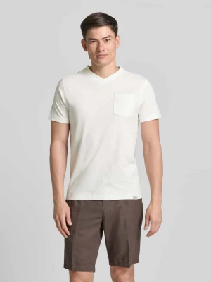 T-shirt z dekoltem w serek w kroju regular fit Lerros Biały