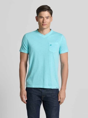 T-shirt z dekoltem w serek w kroju regular fit Lerros