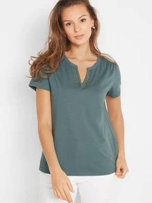 Bawełniany T-shirt z dekoracyjnym dekoltem BonPrix zielony