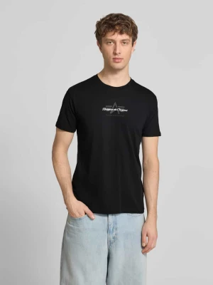 T-shirt z detalem z logo model 'Foam' alpha industries