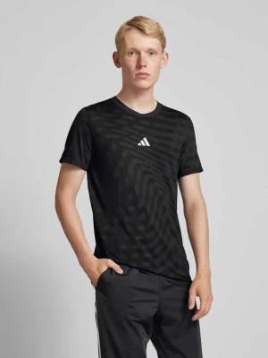 T-shirt z fakturowanym wzorem Adidas Training