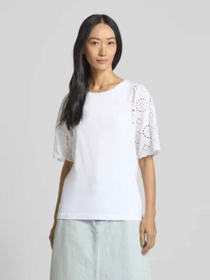 T-shirt z haftem angielskim model ‘LORAINE’ Soyaconcept