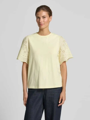 T-shirt z haftem ażurowym model 'LEX' YAS
