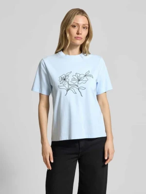t-shirt z haftem model 'NORA' Vila Jasnoniebieski