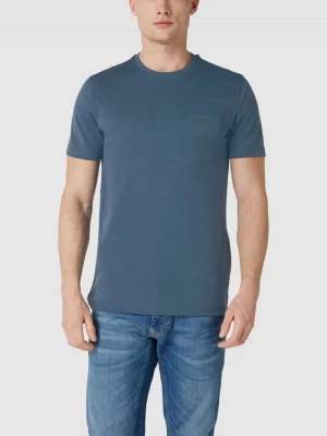 T-shirt z kieszenią na piersi Christian Berg Men