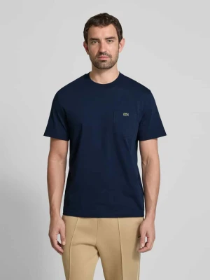T-shirt z kieszenią na piersi Lacoste