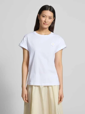 t-shirt z kwiatową aplikacją i zafiksowaną zakładką na rękawach Rich & Royal