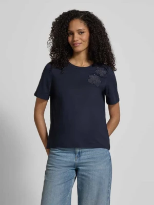 T-shirt z kwiatowymi aplikacjami i okrągłym dekoltem Christian Berg Woman Selection