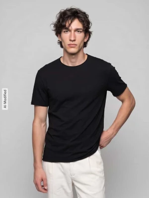 T-shirt z lekko zaokrąglonym dołem Strellson Czarny