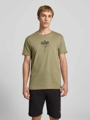 t-shirt z logo i okrągłym dekoltem alpha industries