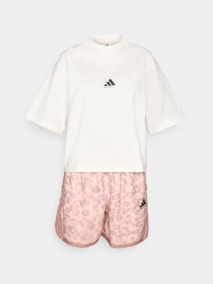 T-shirt z nadrukiem Adidas biały
