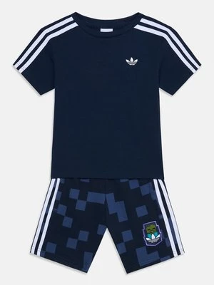 T-shirt z nadrukiem adidas Originals