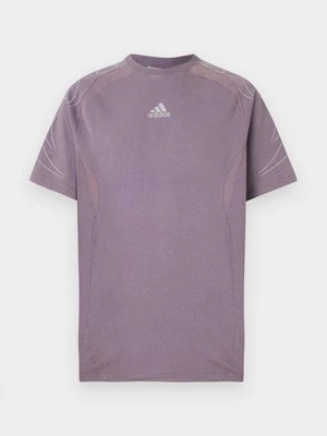 T-shirt z nadrukiem adidas Originals fioletowy