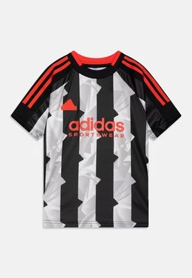 T-shirt z nadrukiem adidas performance