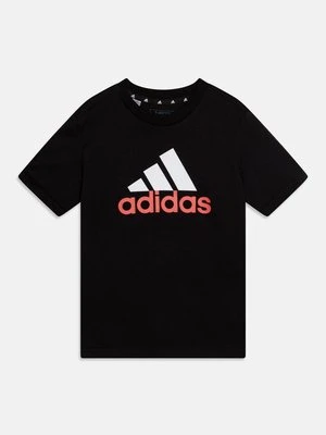 T-shirt z nadrukiem adidas performance