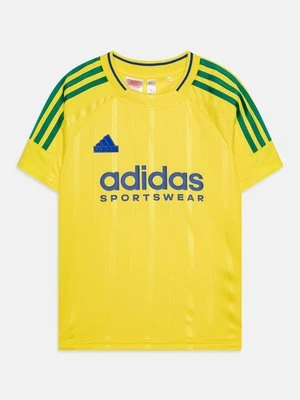 T-shirt z nadrukiem adidas performance