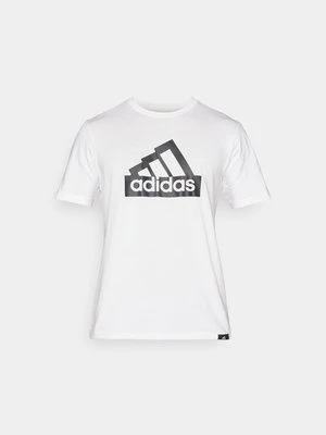 T-shirt z nadrukiem adidas Sportswear