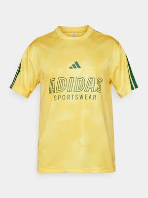 T-shirt z nadrukiem adidas Sportswear