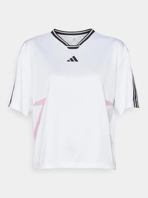 T-shirt z nadrukiem adidas Sportswear