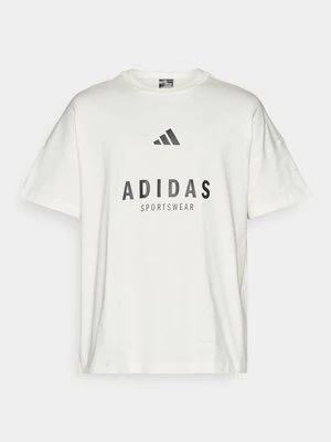 T-shirt z nadrukiem adidas Sportswear