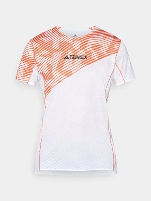 T-shirt z nadrukiem adidas Terrex